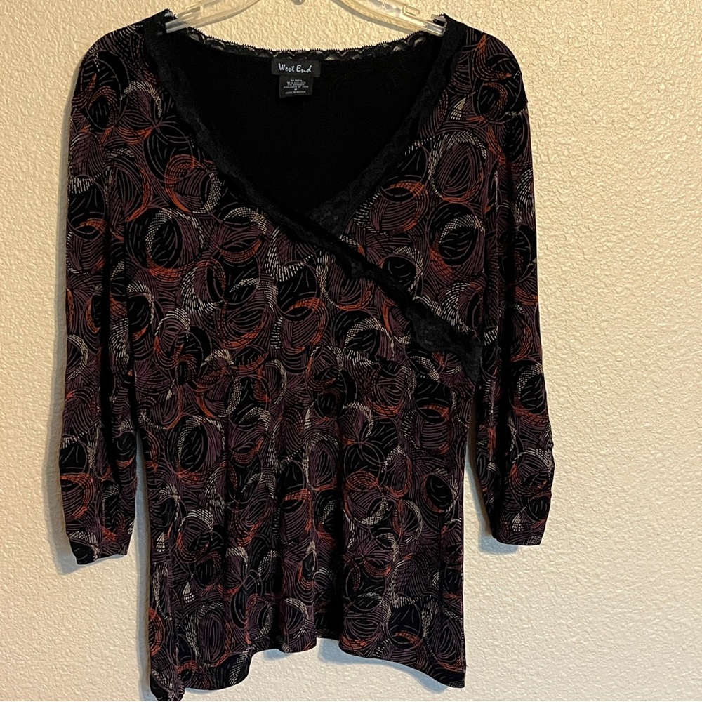 West End Women’s M Black, Red, Purple, & Tan Patterned 3/4 Sleeve V- Neck Top